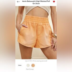 American Eagle high waisted shorts - light orange, size Large
